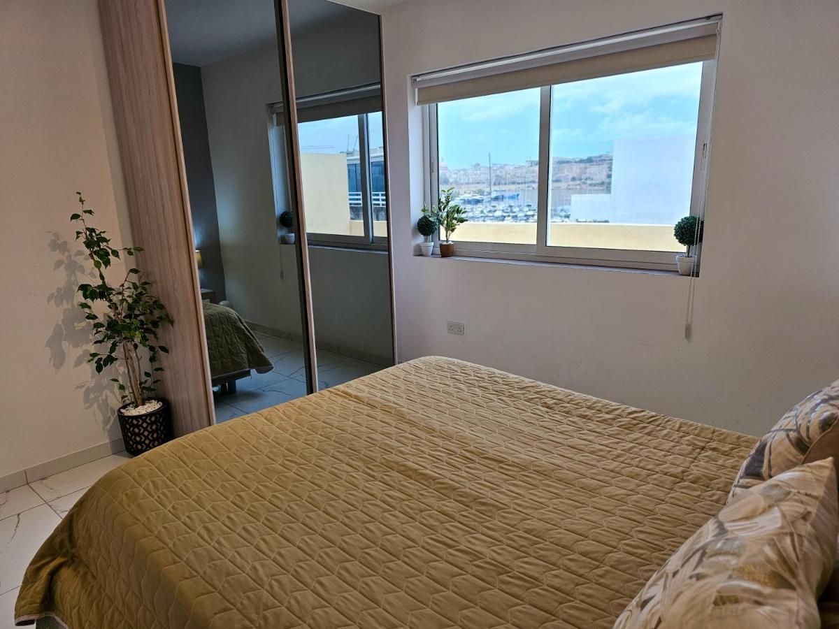 Mive Luxury Sea View Penthouse Apartment Gzira Exterior photo
