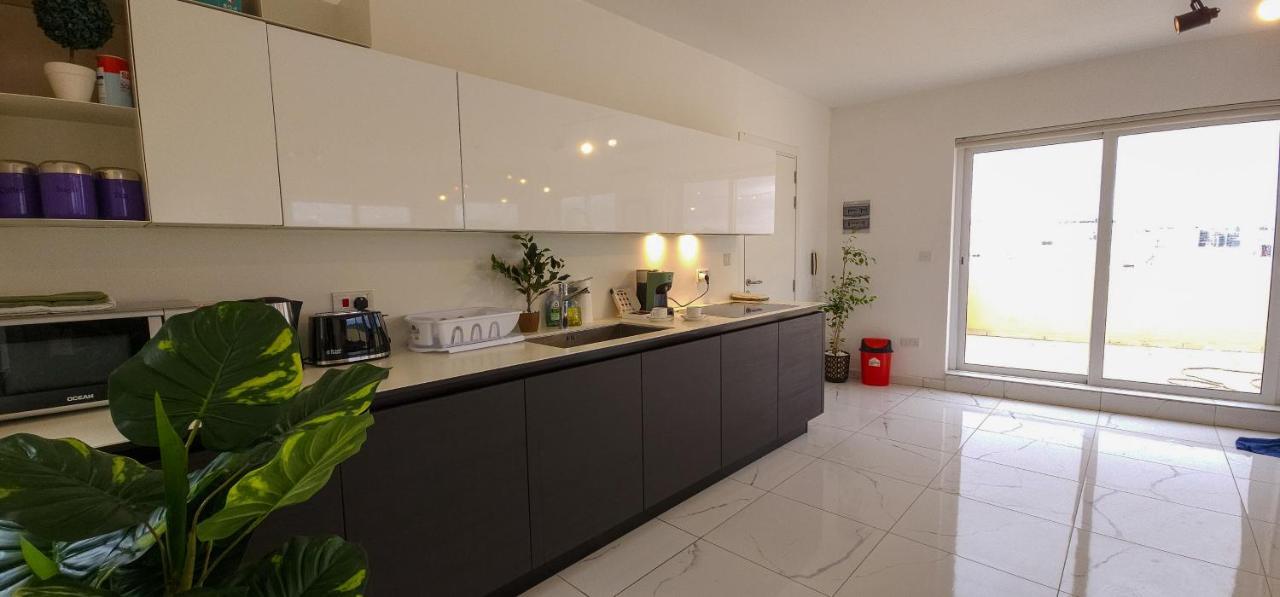 Mive Luxury Sea View Penthouse Apartment Gzira Exterior photo